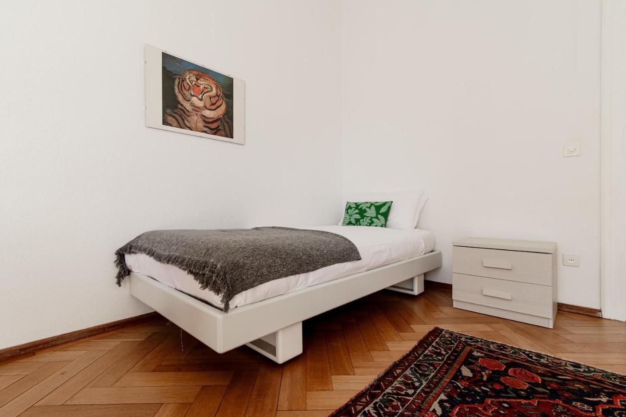 Giuka Apartment By Quokka 360 - Close To The Station Massagno Exteriör bild