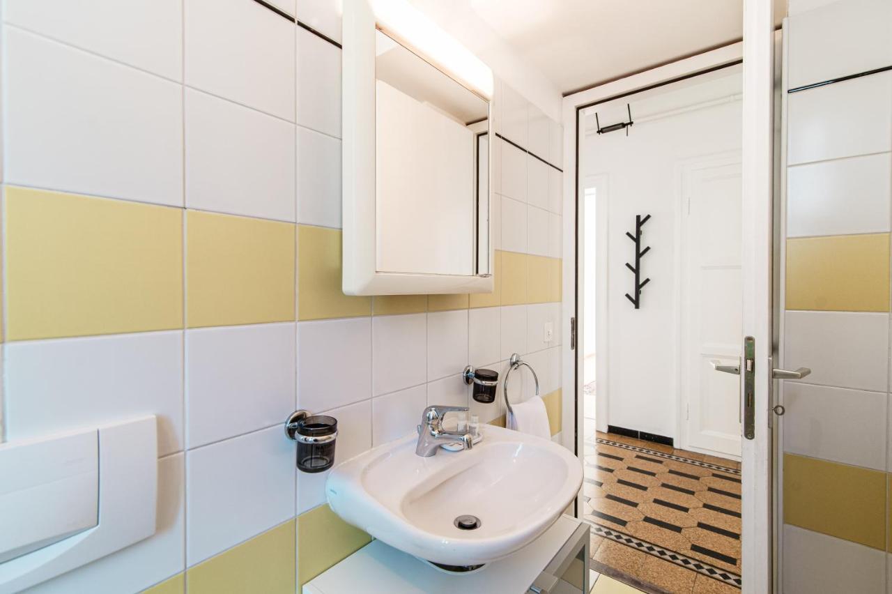 Giuka Apartment By Quokka 360 - Close To The Station Massagno Exteriör bild