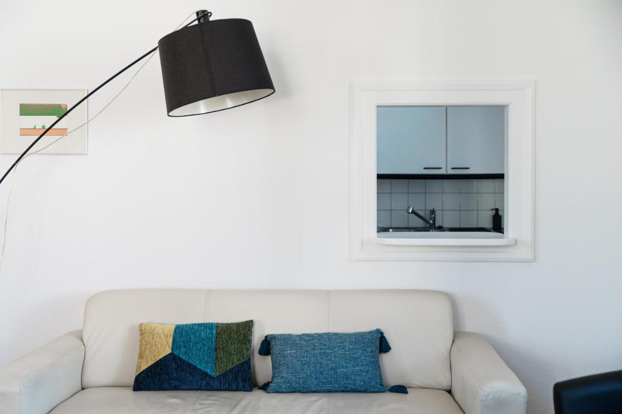 Giuka Apartment By Quokka 360 - Close To The Station Massagno Exteriör bild